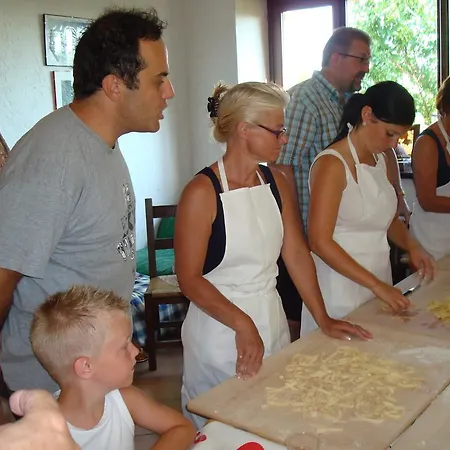 Borgo Casaglia בית נופש